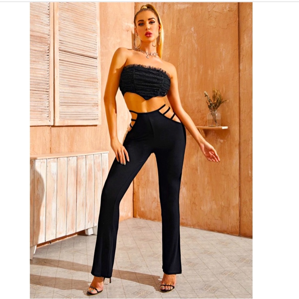 Euphoria SHEIN Laddering Cutout Flare Leg Pants size 4